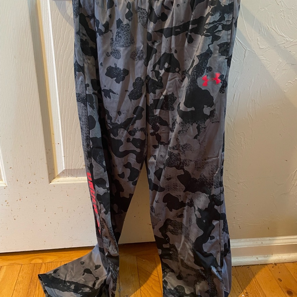 Under armor loose fit Ylg